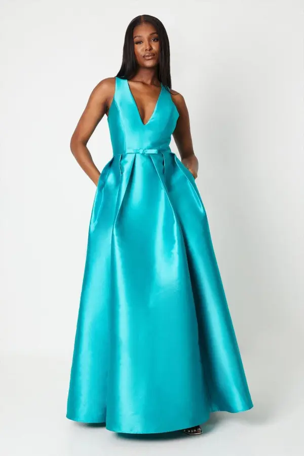 Plunge Neck Bow Waist Maxi Dress With Pockets 