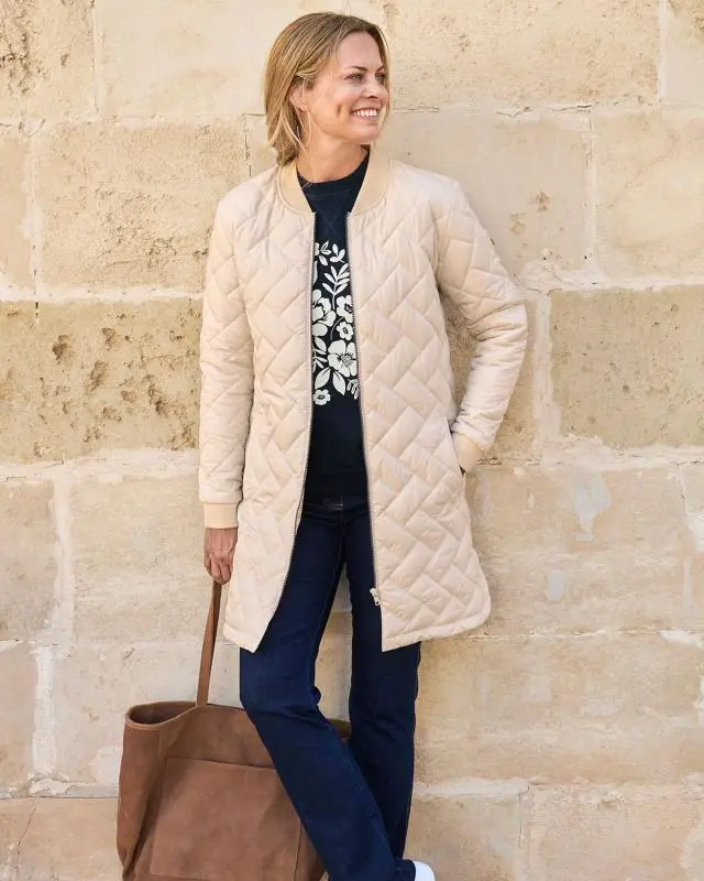 Cotton Traders Women's Collarless Quilted Jacket in Beige, 100% Polyester