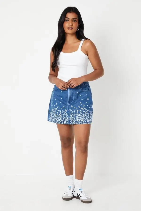 Embroidered Hem Denim Mini Skirt