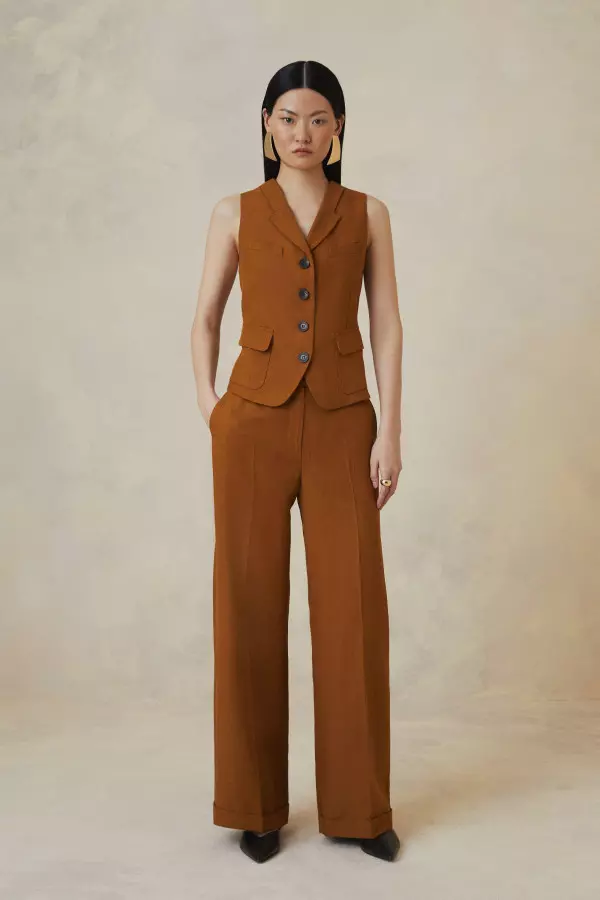 The Founder Premium Tailored Tencel Linen Straight Leg Trousers