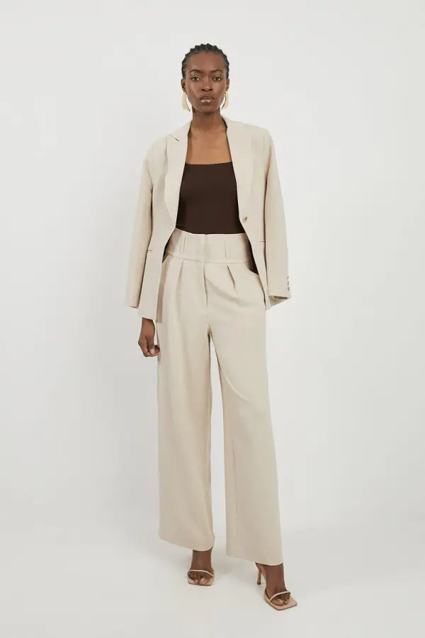 Petite Tailored High Waisted Pleated Wide Leg Trousers