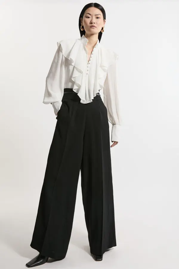 Soft Tailored Wide Leg Tailored Trouser