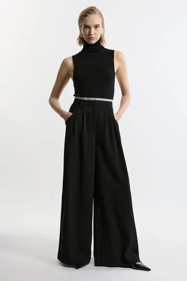 Petite Essential Tailored Wide Leg Trousers