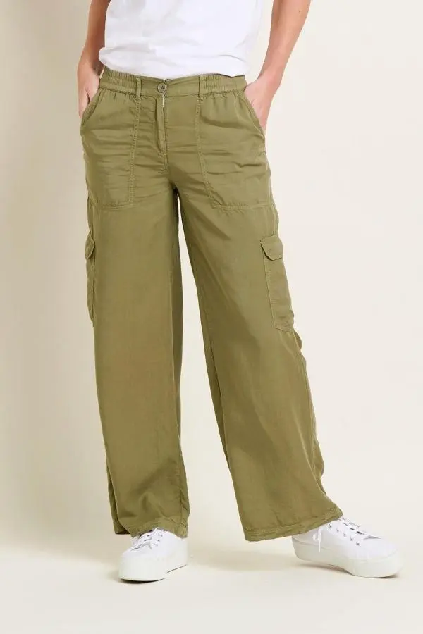 Wide Leg Side Pocket Trouser