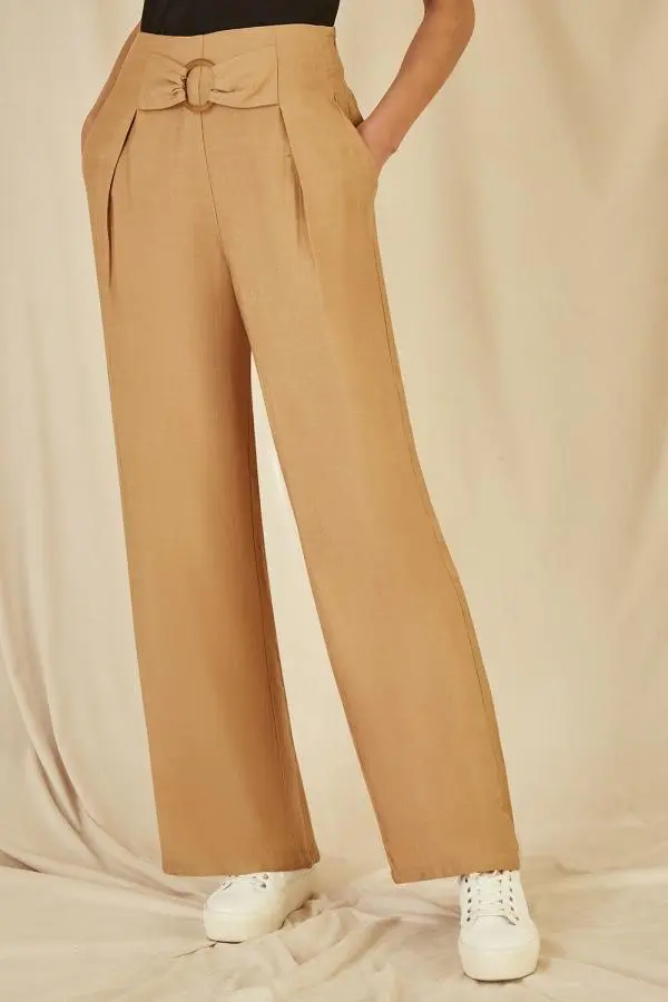 Brown Wide Leg trousers With Front Buckle Detail