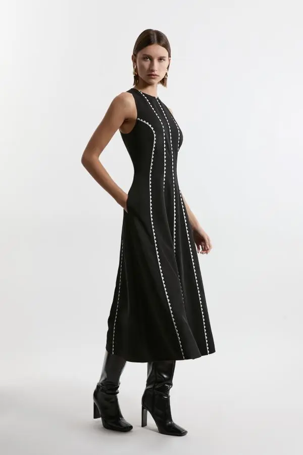 Scallop Trim Panelled Crepe Maxi Dress