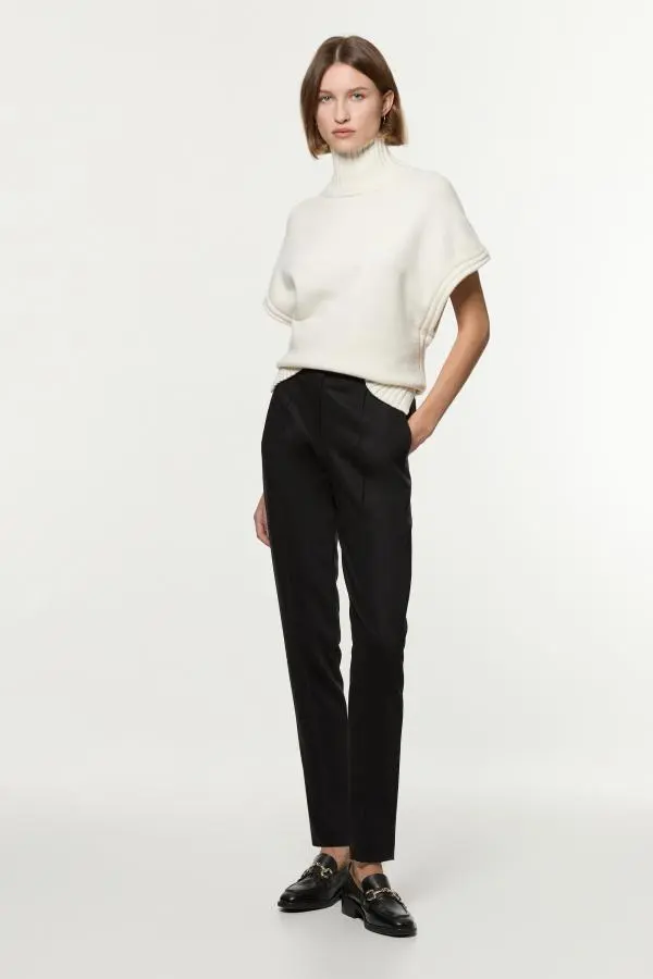 Tailored Pintuck Straight Leg Trouser