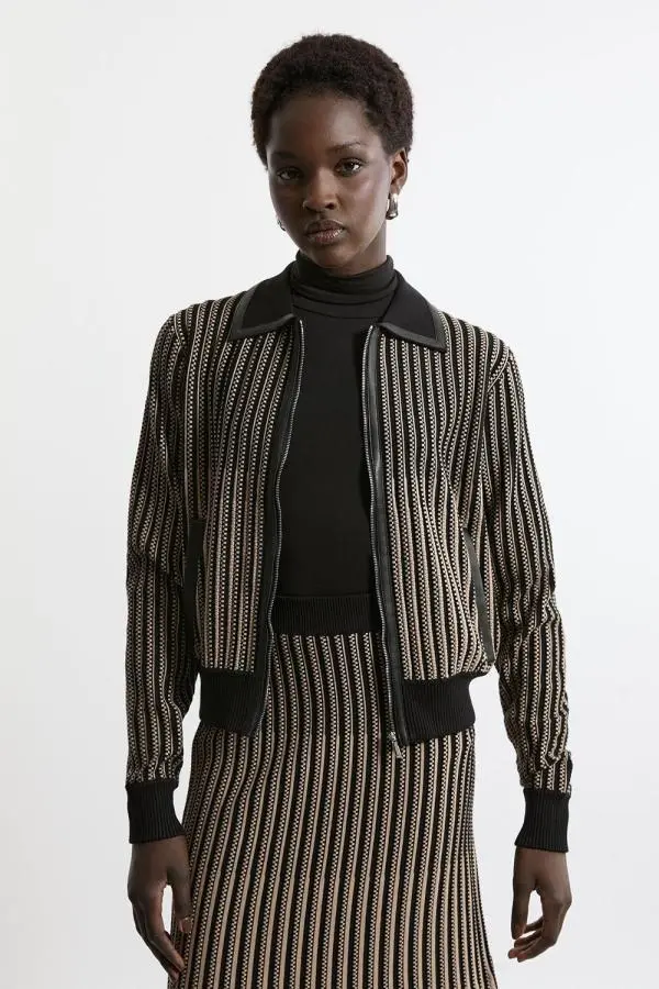 Shrunken Jacquard Knit Jacket Pu With Collar