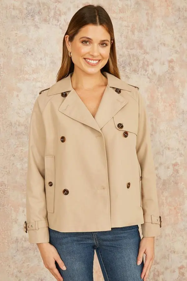 Yumi Beige Cropped Trench Jacket With Pockets and Check Lining