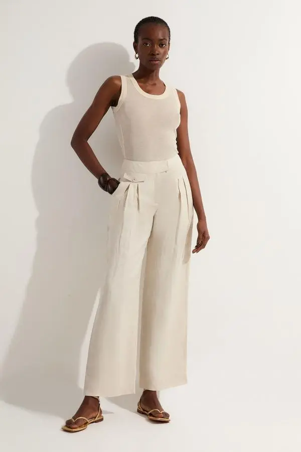 Viscose Linen Pleat And Pocket Detail Woven Straight Leg Trouser