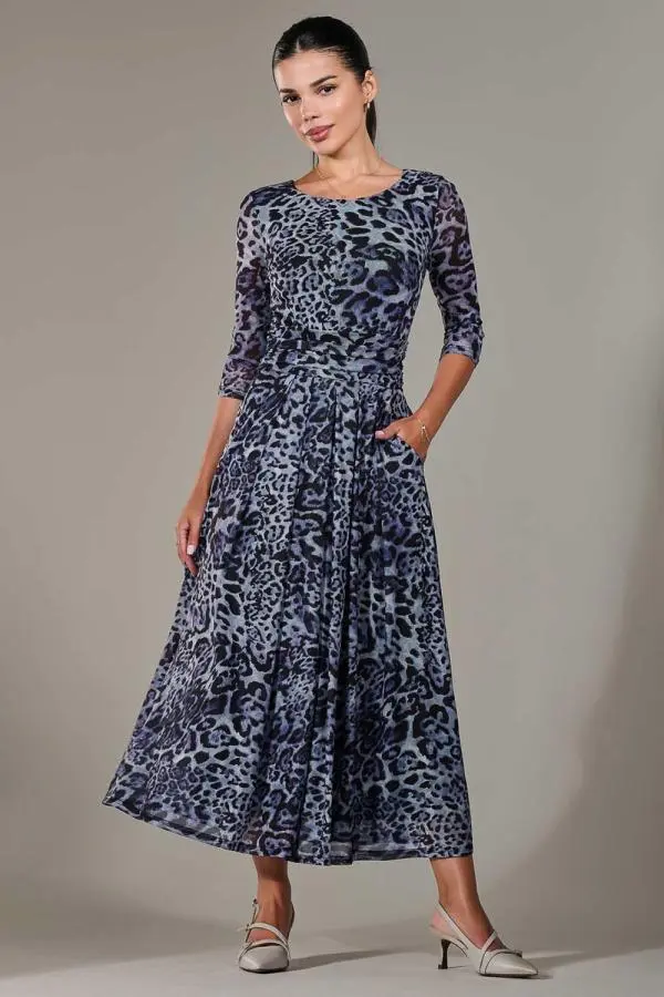 Jolie Moi Women's Petite Pleated Half Sleeve Midi Dress in Mid Grey | Size: 14