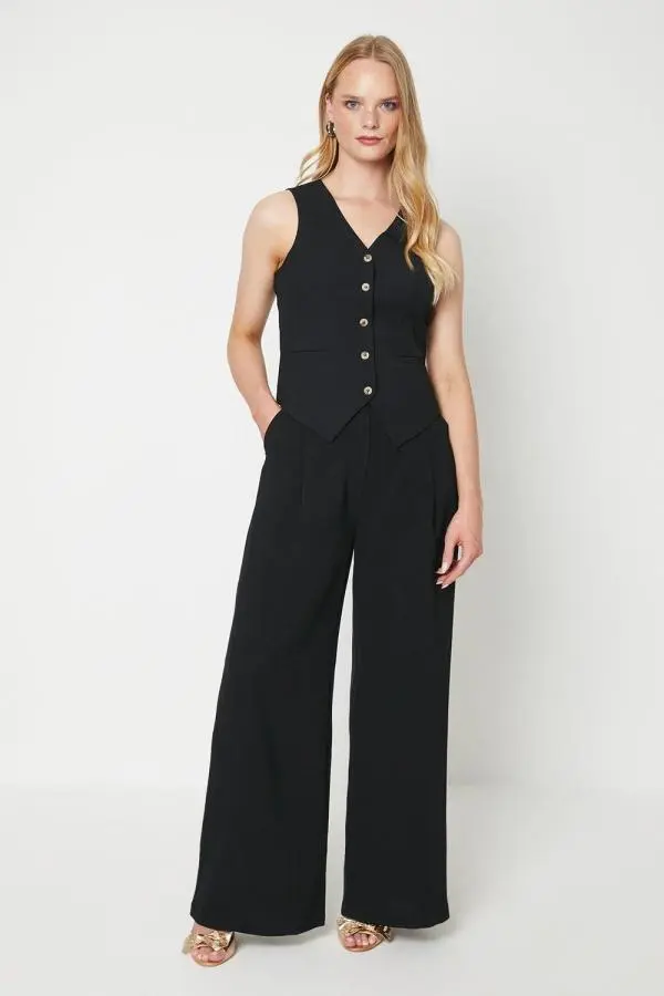 Tailored Wide Leg Trouser