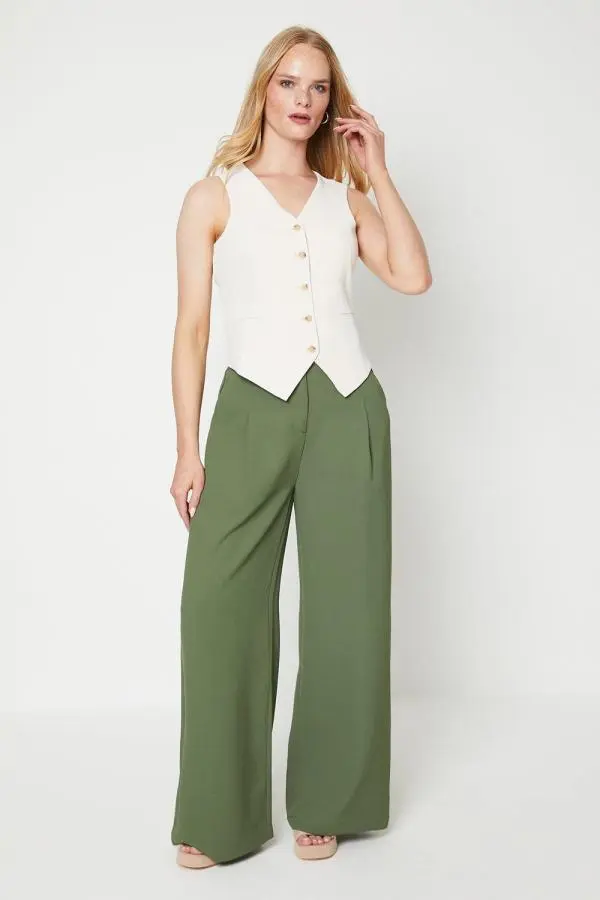 Tailored Wide Leg Trouser