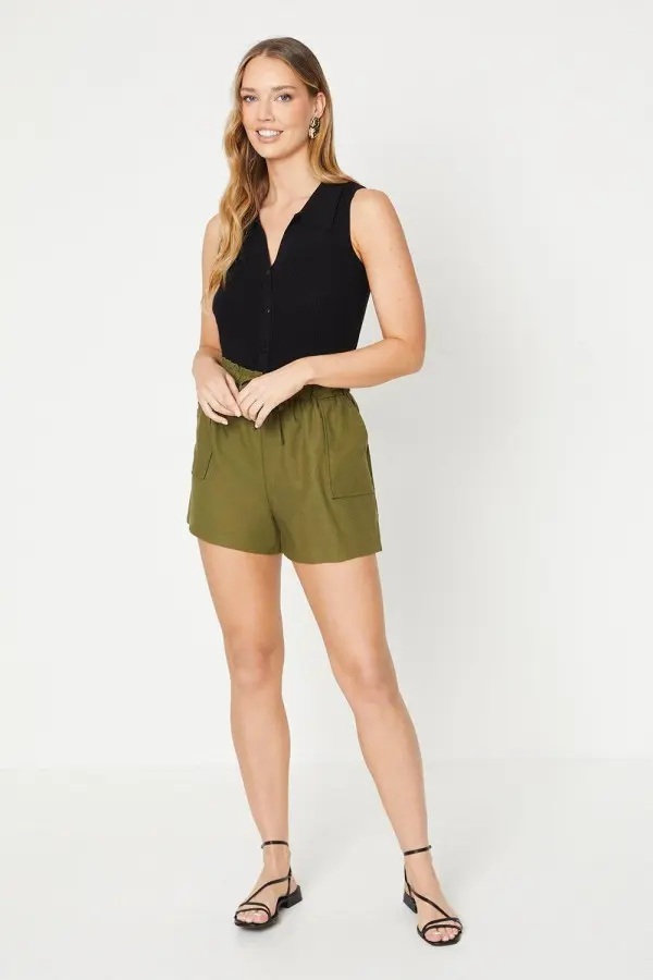 Drawstring Waist Shorts