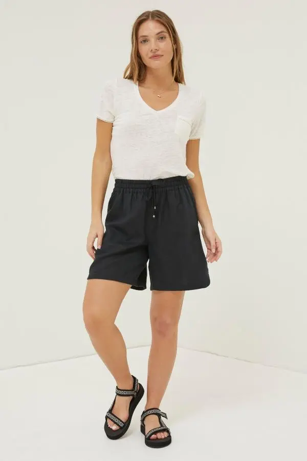 Fat Face - Black Tenby Linen Shorts