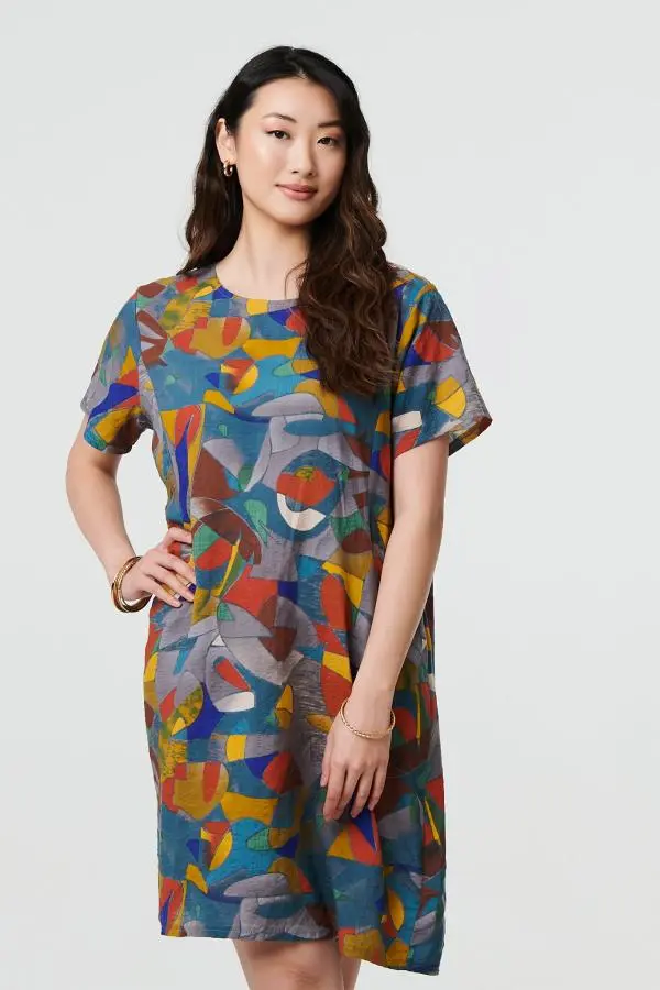 Abstract Short Sleeve Short Shift Dress