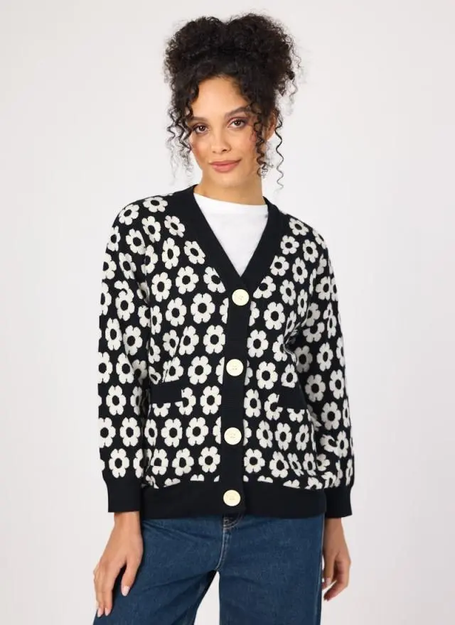 Joanie Clothing Maeve Monochrome Daisy Print Cardigan 