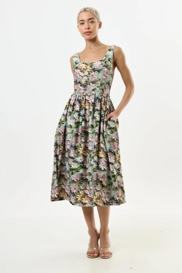 Sherazade 3D Daisy Print Square Neck  Midi Dress - Green