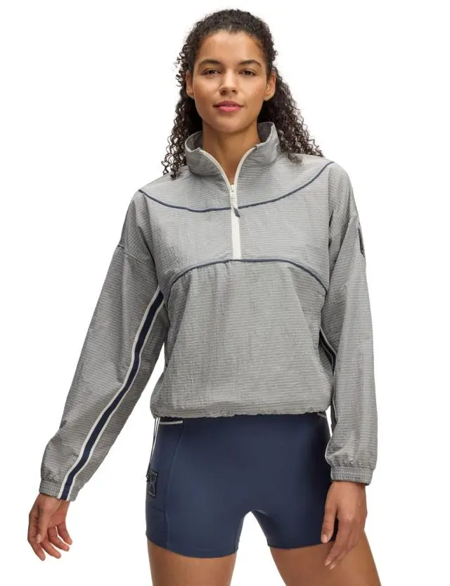 Under Armour Women's Run 96 Half Zip Funnel Neck Sports Jacket 