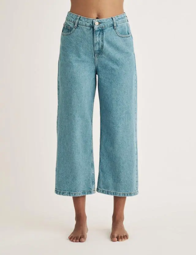 Mid Wash Denim Cropped Wide Leg Jeans