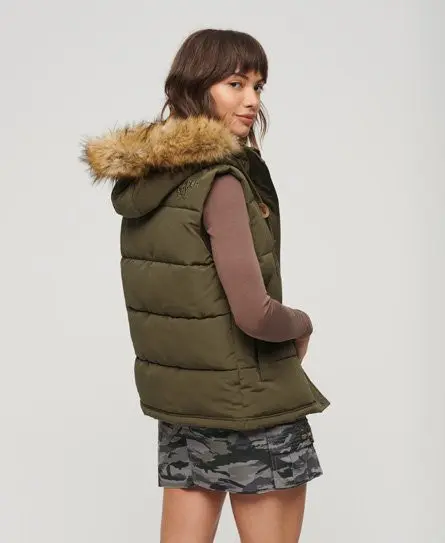 Superdry Women's Everest Faux Fur Puffer Gilet Green / Military Olive -