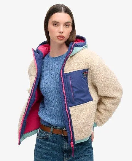 Superdry Women's Vintage Hooded Sherpa Jacket Cream / Vintage Ecru -