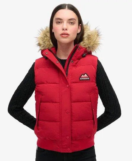 Superdry Women's Everest Faux Fur Gilet Red / Barndoor Red -