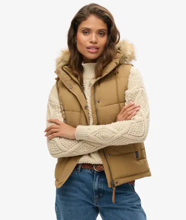 Superdry Women's Everest Faux Fur Gilet Brown / Sandstone -