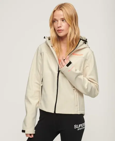 Superdry Women's Code Trekker Hooded Softshell Jacket Cream / Rice White - 