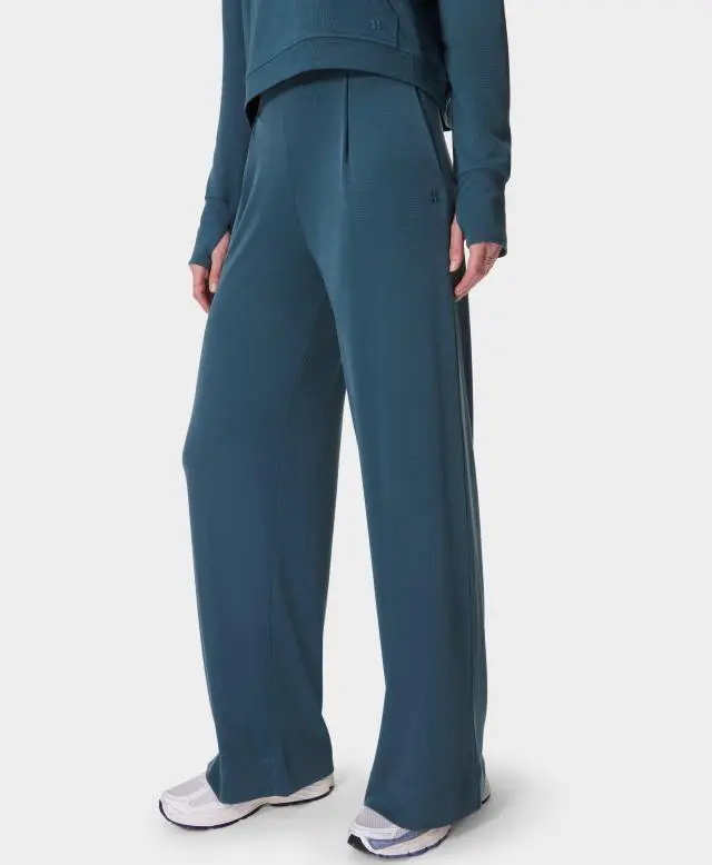 At Ease Wide Leg Trouser