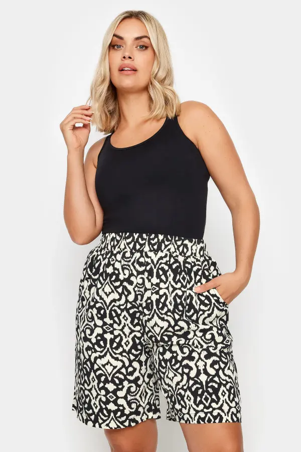 Yours Curve Black Ikat Print Woven Shorts, Women's Curve & Plus Size, Yours