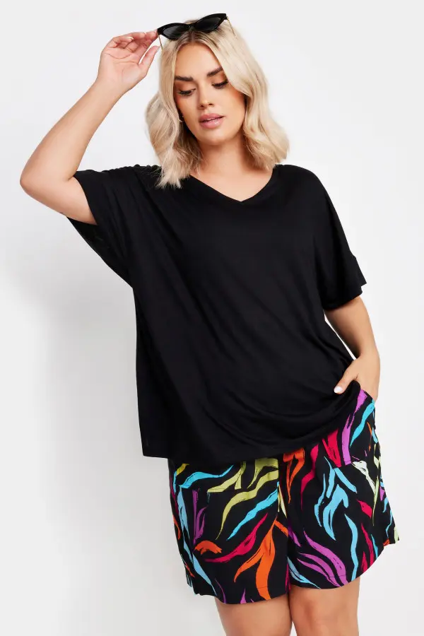 Yours Curve Black Rainbow Zebra Print Paperbag Shorts, Women's Curve & Plus Size, Yours