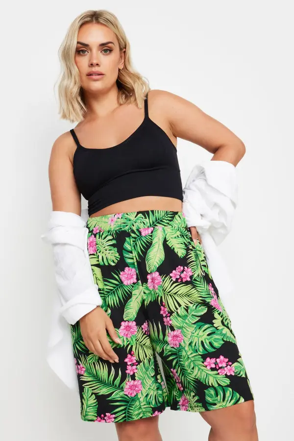 Yours Curve Black Tropical Print Jersey Pull On Shorts, Women's Curve & Plus Size, Yours