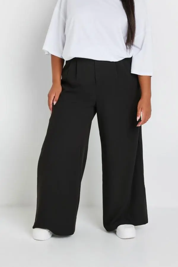 Yours Curve Black Wide Leg Pleat Front Trousers, Women's Curve & Plus Size, Yours