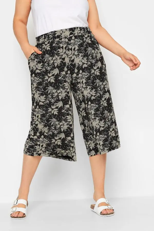 Yours Curve Black Mixed Leaf Print Culottes, Women's Curve & Plus Size, Yours