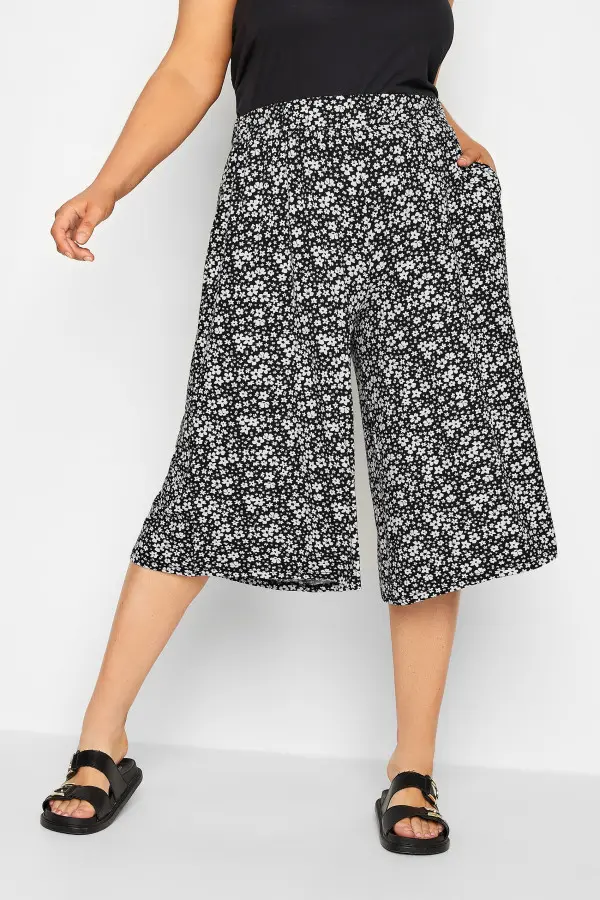 Yours Curve Black Ditsy Flower Print Culottes, Women's Curve & Plus Size, Yours