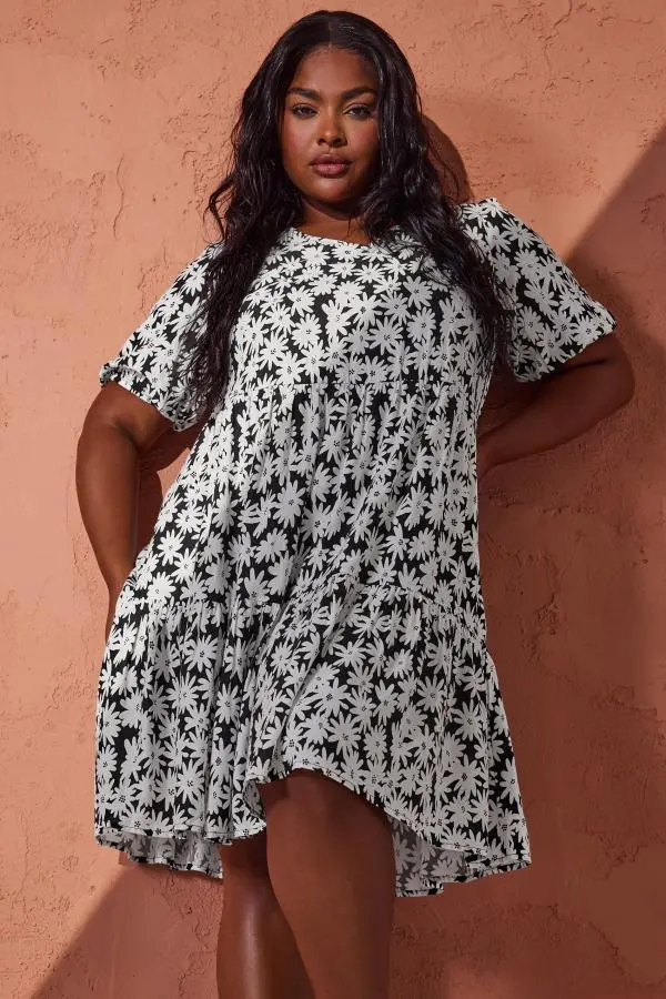 Yours Curve Black & White Floral Print Tiered Dress, Women's Curve & Plus Size, Yours