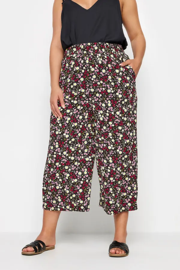 Yours Curve Black Ditsy Floral Print Wide Leg Cropped Trousers, Women's Curve & Plus Size, Yours