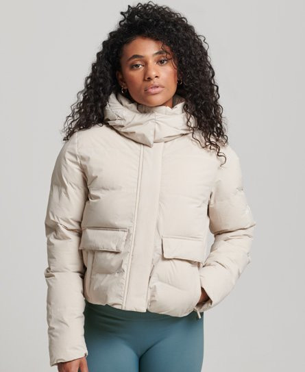 Superdry Women's Sport Train Boxy Puffer Jacket Beige / Chateau Gray - 